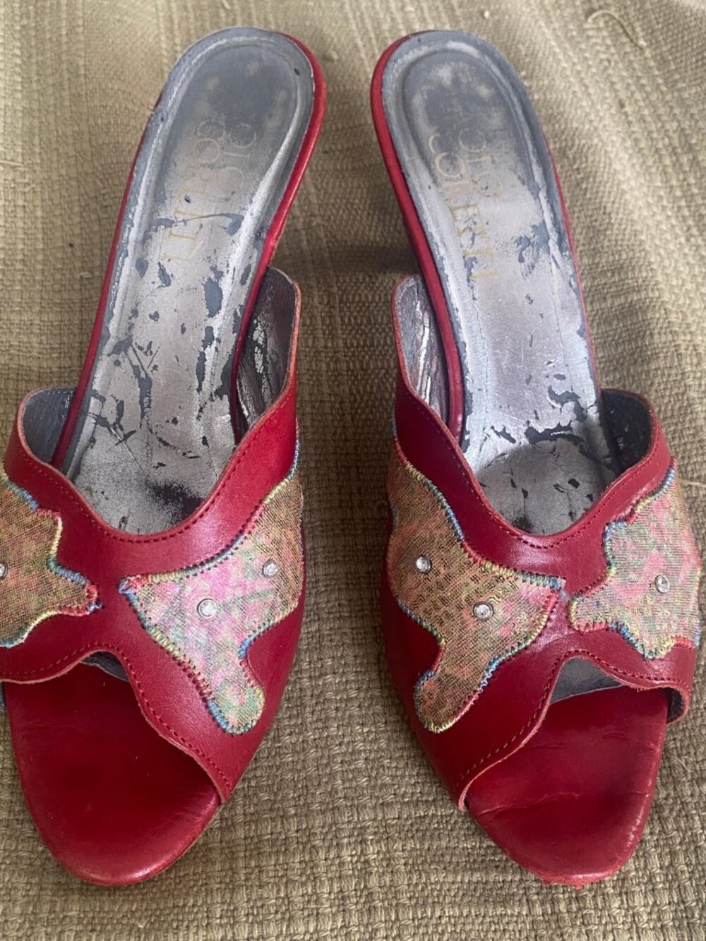 Red Embellished Women's Mules - Fashion Heel - Picture 5 of 8